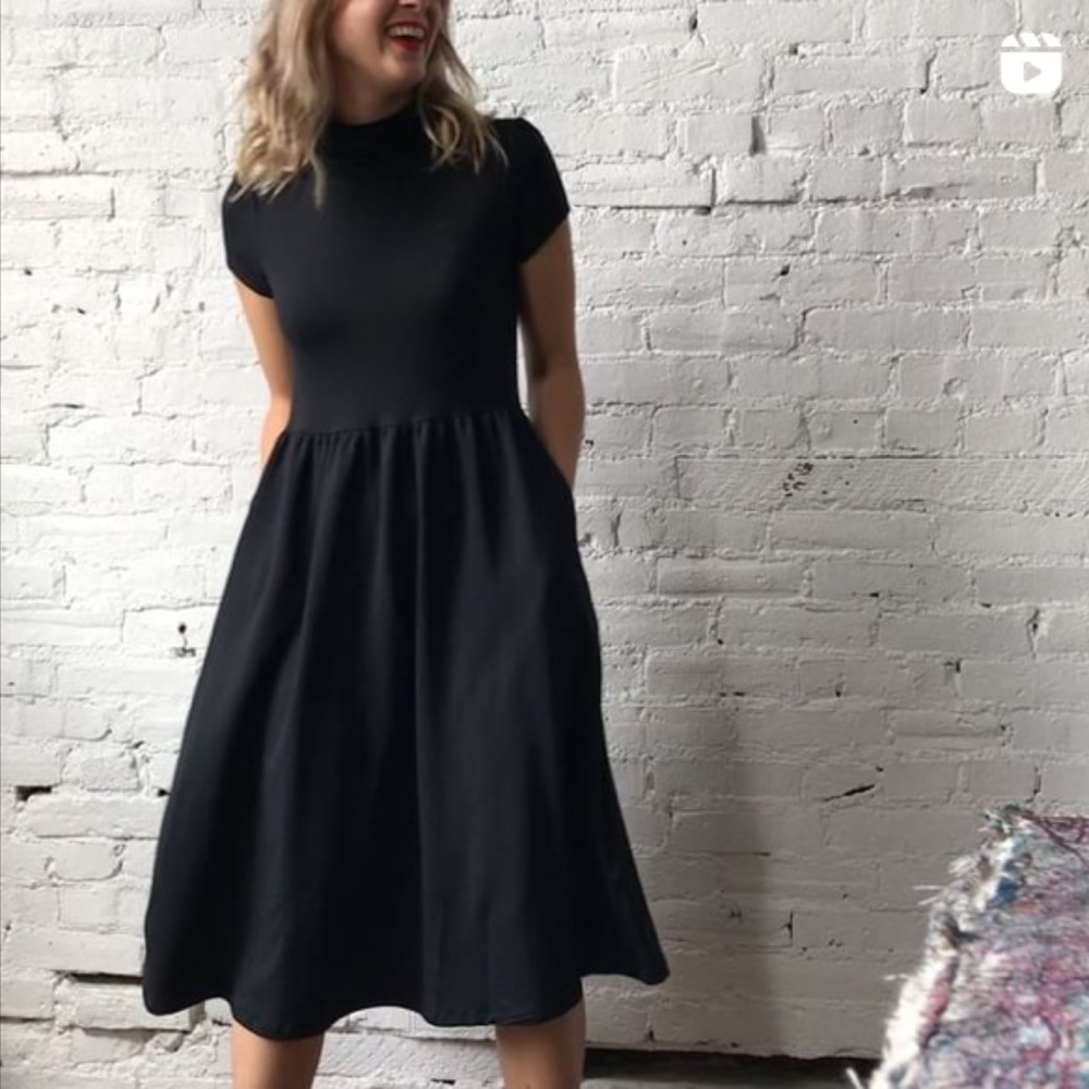 Smoking Lily Winter Dress with Pockets, Like New, Size S